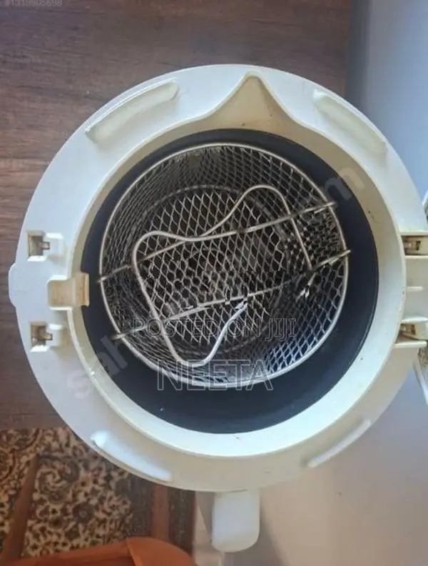 Tefal Snack Oleoclean Deep Fryer (Used)