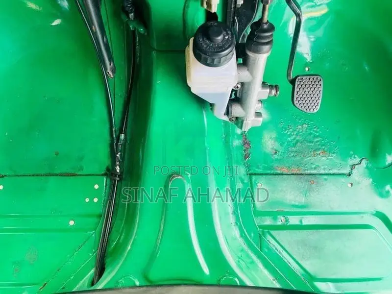Bajaj RE 2016