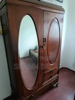 Antique Almairah
