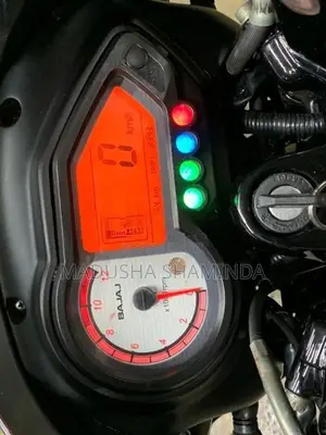 Bajaj Pulsar 180 2011