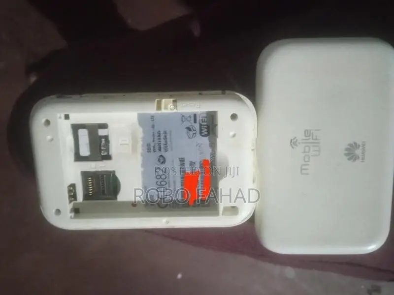 Huawei E5372 Pocket Router