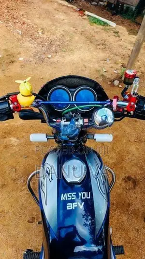 Bajaj CT100 2011
