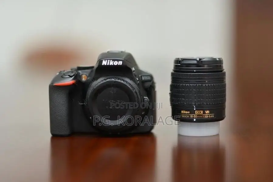 Nikon D5600 Camera