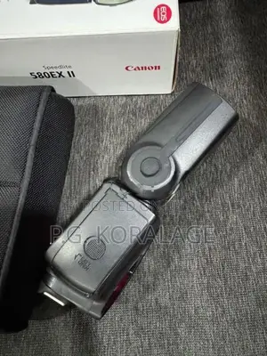 Canon 580EX Speedlight Flash