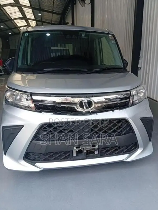 Toyota Roomy X 2023