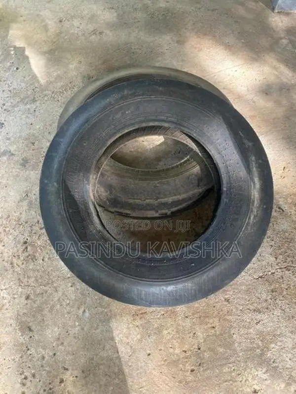 Size 7.50-18 Tire