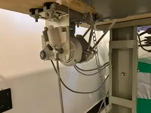 SIRUBA Overlock Machine
