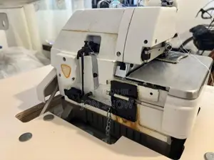 SIRUBA Overlock Machine