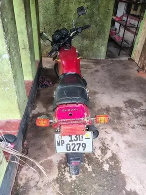 Suzuki GS 125 2009