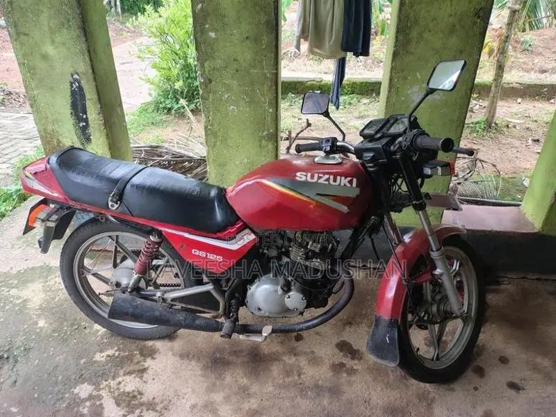 Suzuki GS 125 2009