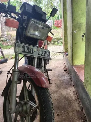 Suzuki GS 125 2009