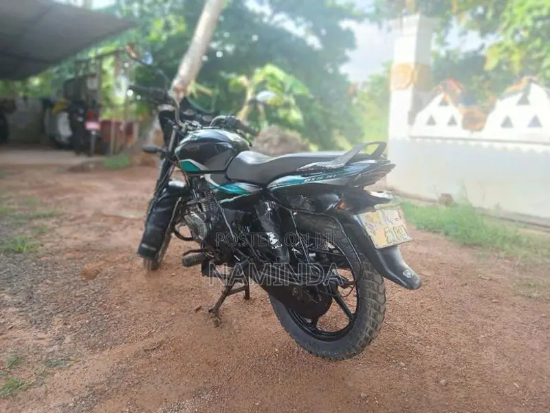 Bajaj Discover 2010