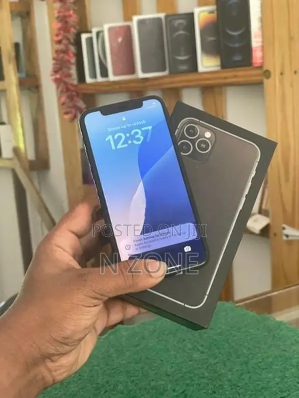 Apple iPhone 11 Pro 256GB (Used)
