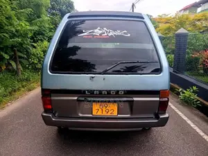 Nissan Largo 1992