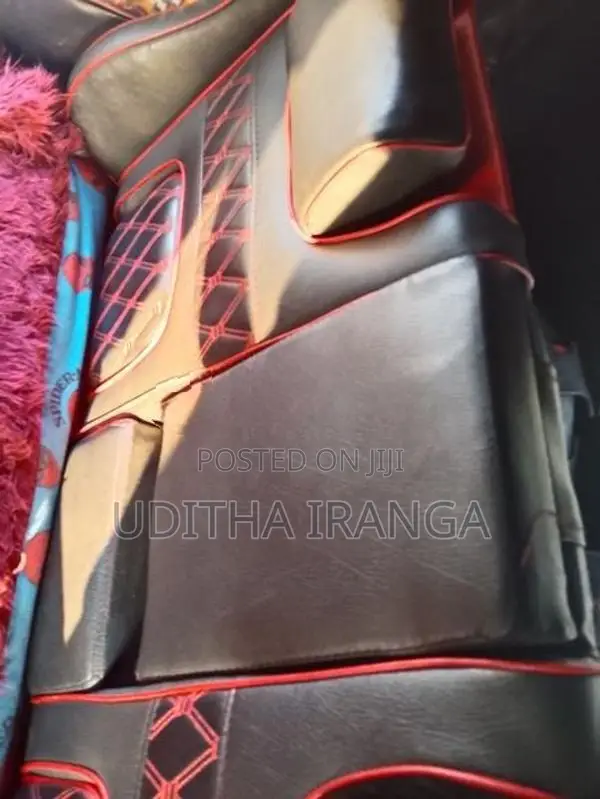 Bajaj RE 2014