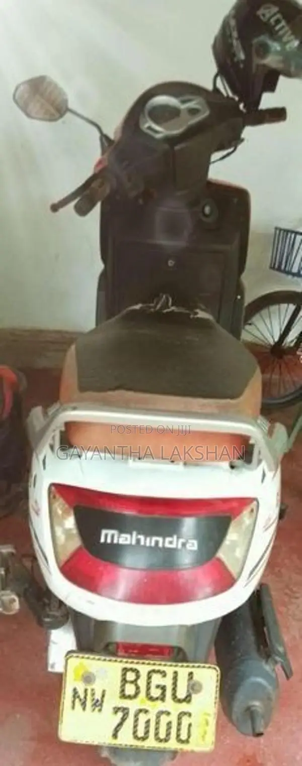 Mahindra Gusto 2018