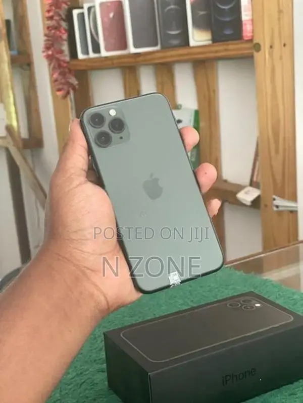 Apple iPhone 11 Pro 256GB (Used)