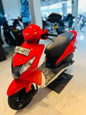 Honda Dio 2012