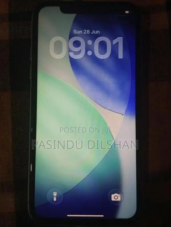 Apple iPhone 11 (Used)