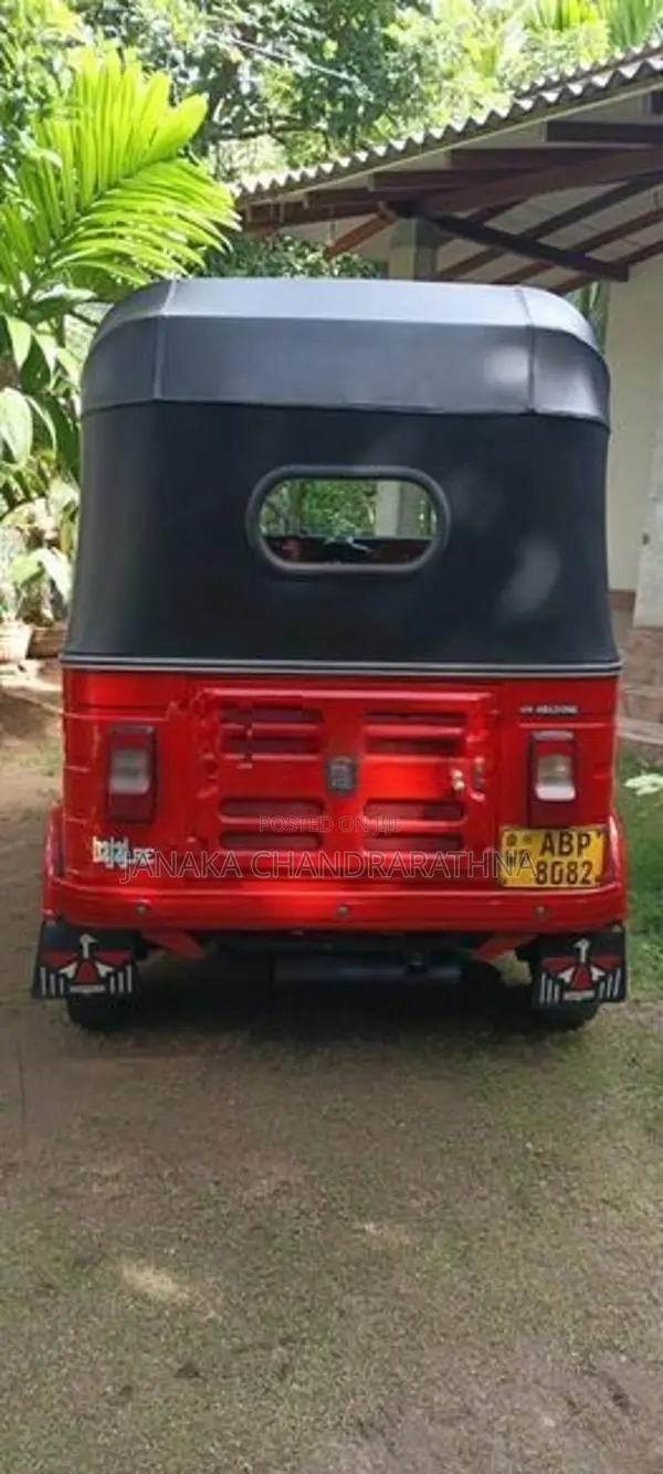 Bajaj RE ABP 2017