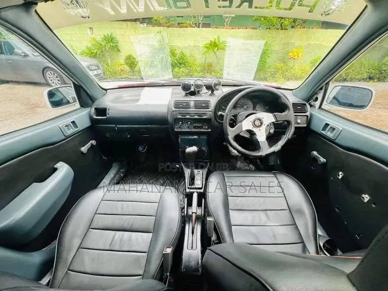 Toyota Starlet White 1996