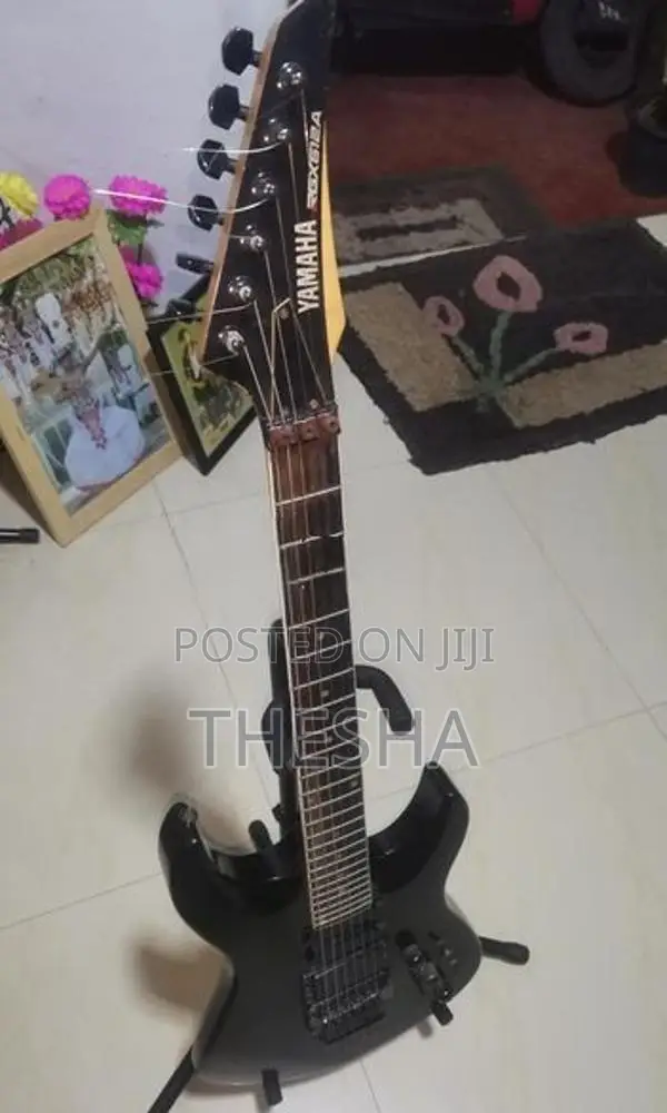 Yamaha RGX612A