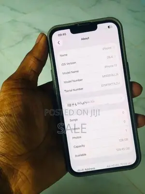 Apple iPhone 13 (Used)