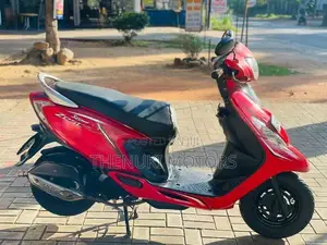 TVS Zest 2016