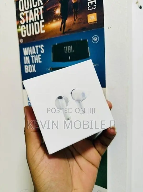Apple AirPods 4