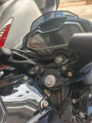 Bajaj Pulsar NS200 brad new 2026