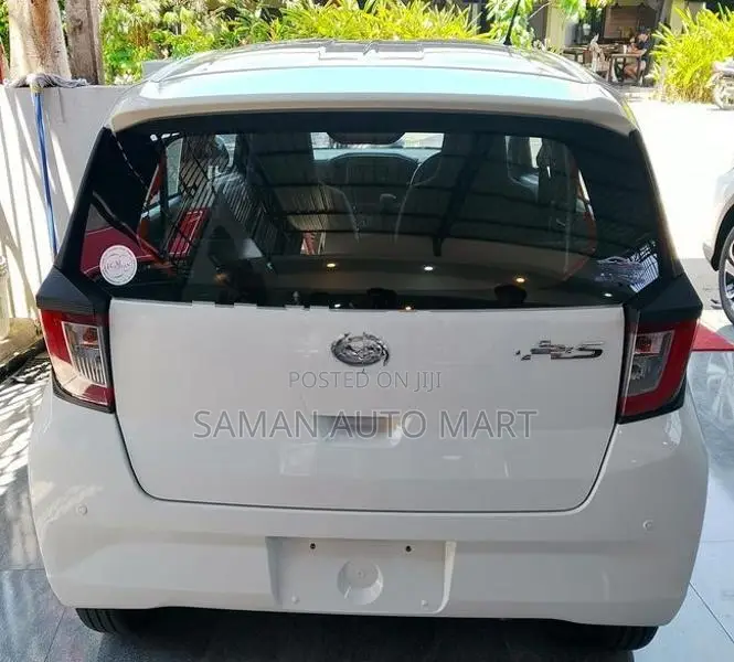 Daihatsu Mira 2024
