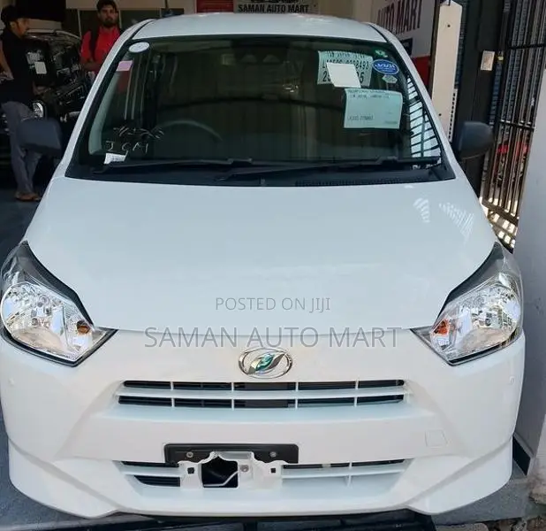Daihatsu Mira 2024