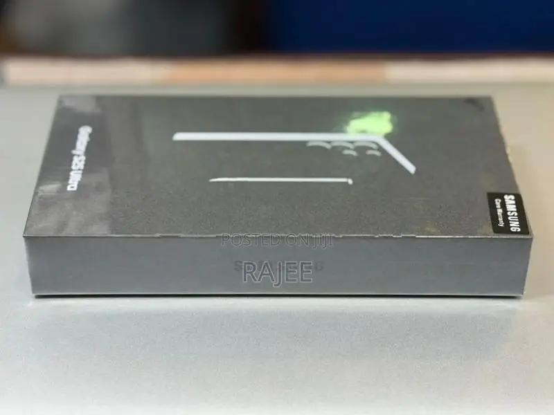 Samsung Galaxy S25 Ultra (Brand New)