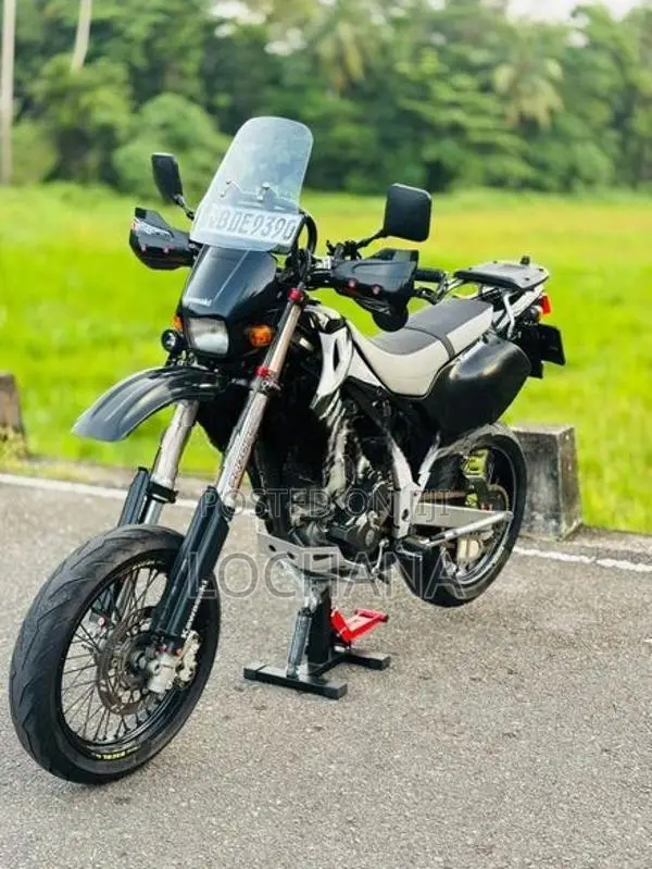 Kawasaki D Tracker 2016