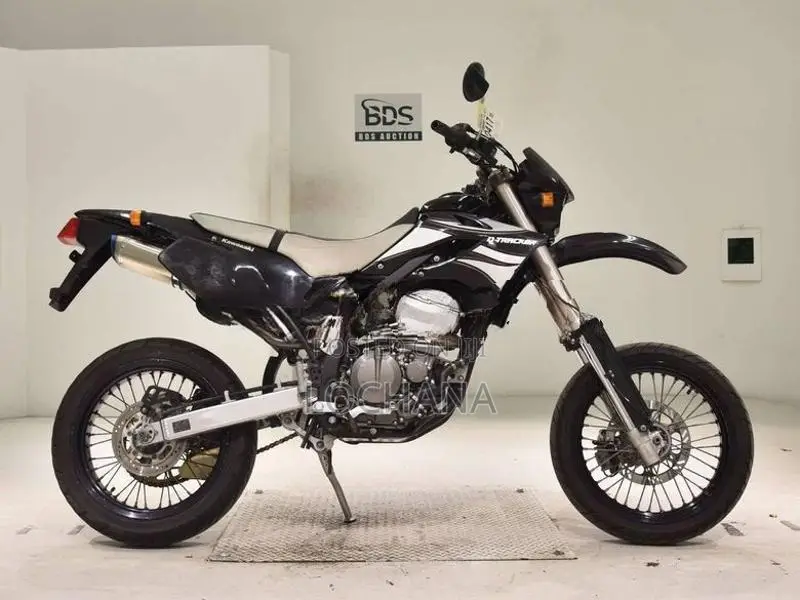 Kawasaki D Tracker 2016