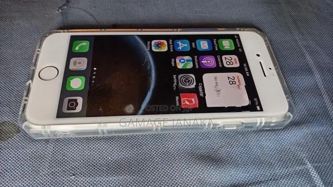 Apple iPhone 8 (Used)