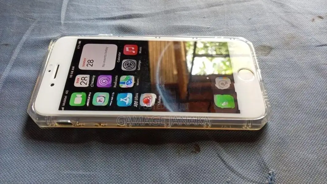 Apple iPhone 8 (Used)
