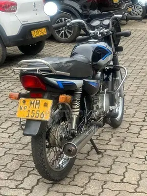 Bajaj CT100 2005