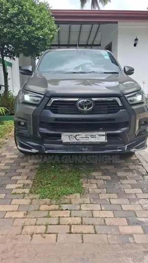 Toyota Hilux Rocco 2024