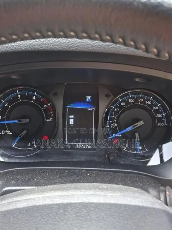 Toyota Hilux Rocco 2024