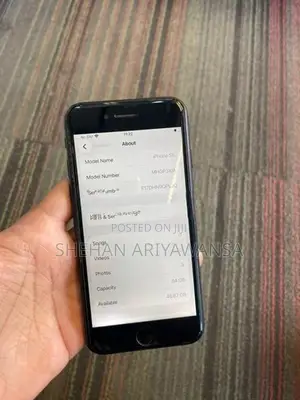 Apple iPhone SE 2 (Used)