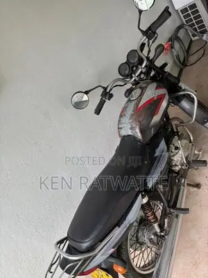 Bajaj CT100 2006