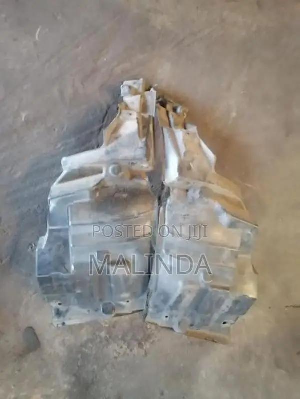 Suzuki Every (DA64) LH/RH Inner Guard - Reconditioned
