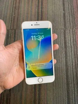 Apple iPhone 8 (Used)