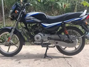 Bajaj CT100 2025