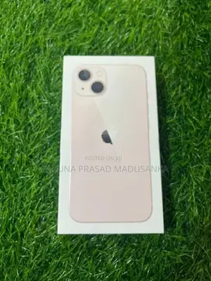 Apple iPhone 13 (Used)