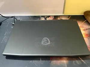 MSI Katana 15 HX B14 – Core i7 14650HX RTX 5070 QHD 165Hz