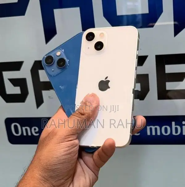 Apple iPhone 13 (Used)