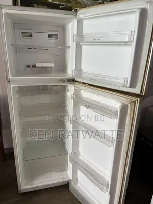 Sisil Refrigerator FR-2701 (1997)