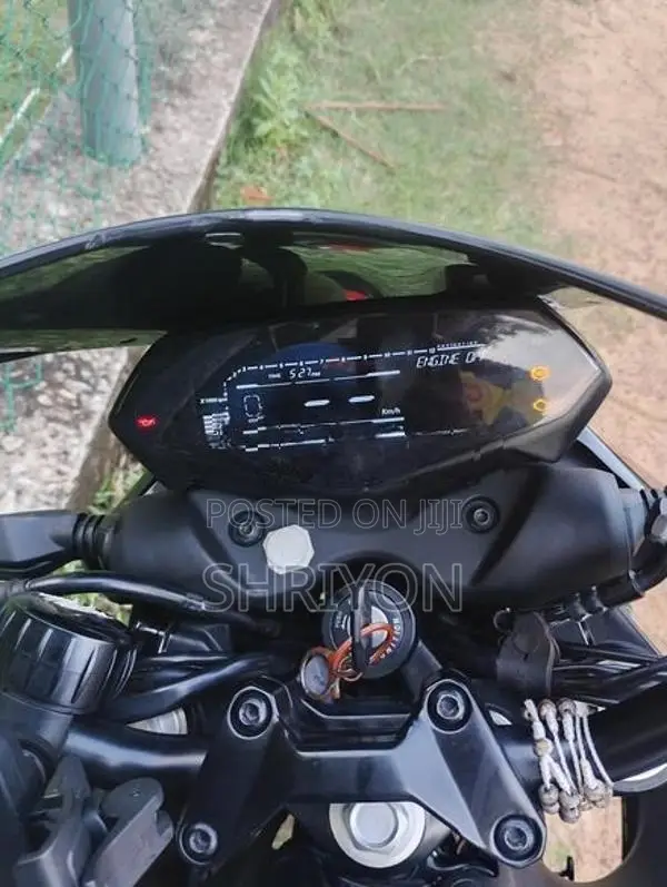 Bajaj Pulsar N160 Premium 2025